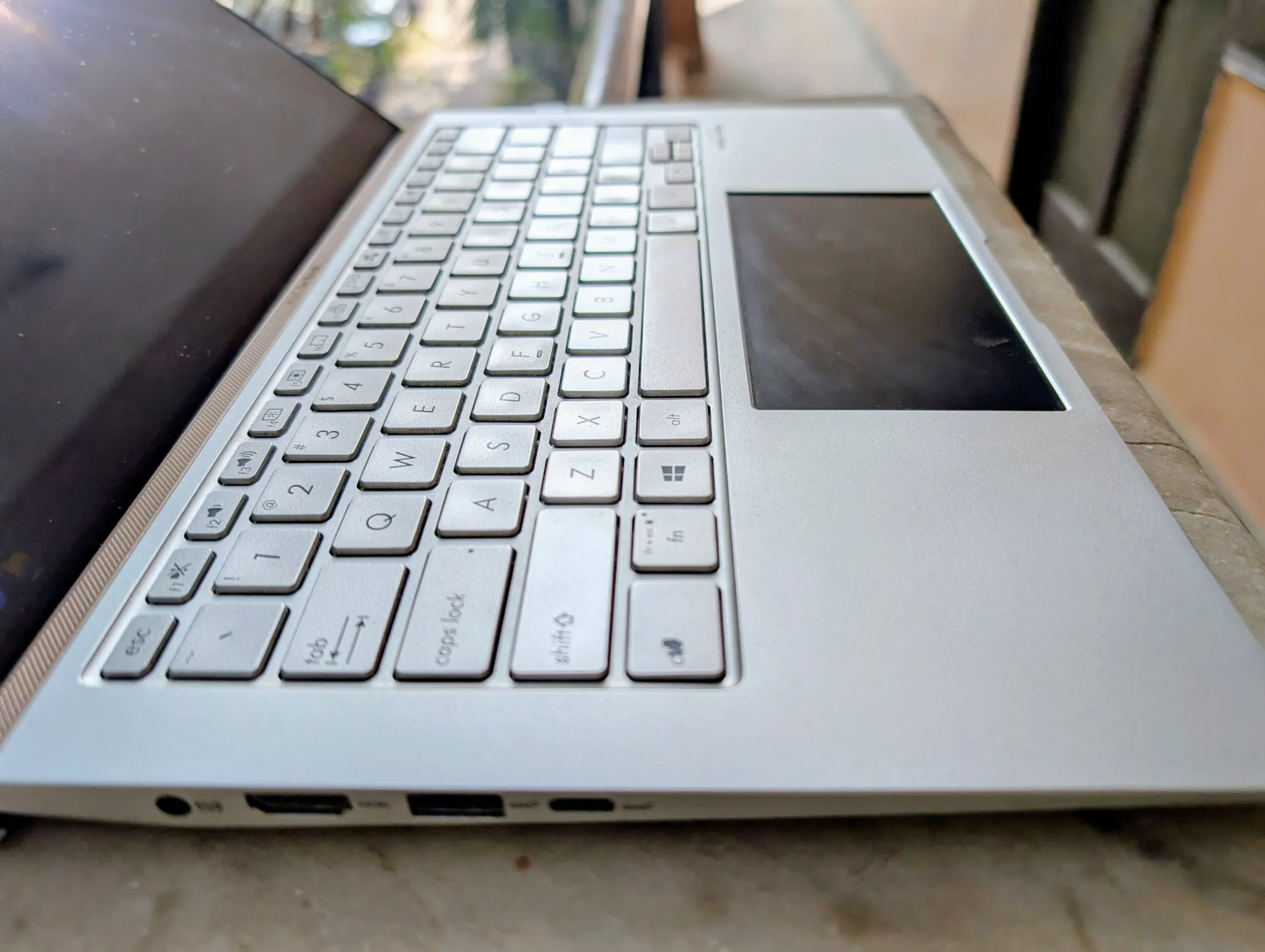 Buy used Asus Zenbook 14 UX434FLC Ultrabook, Intel I5, 8GB RAM, 512GB SSD, NVIDIA MX250 online on Resellpur