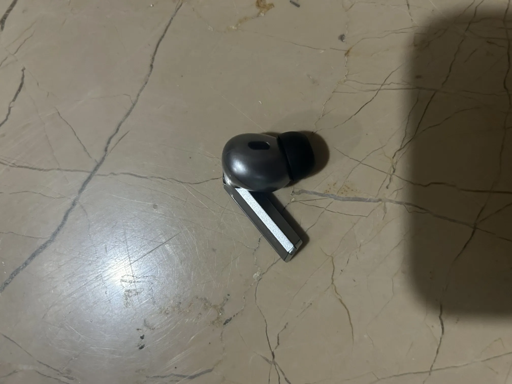 Buy used Samsung Galaxy Buds 3 Pro Left Earbud Only, Good Condition online on Resellpur