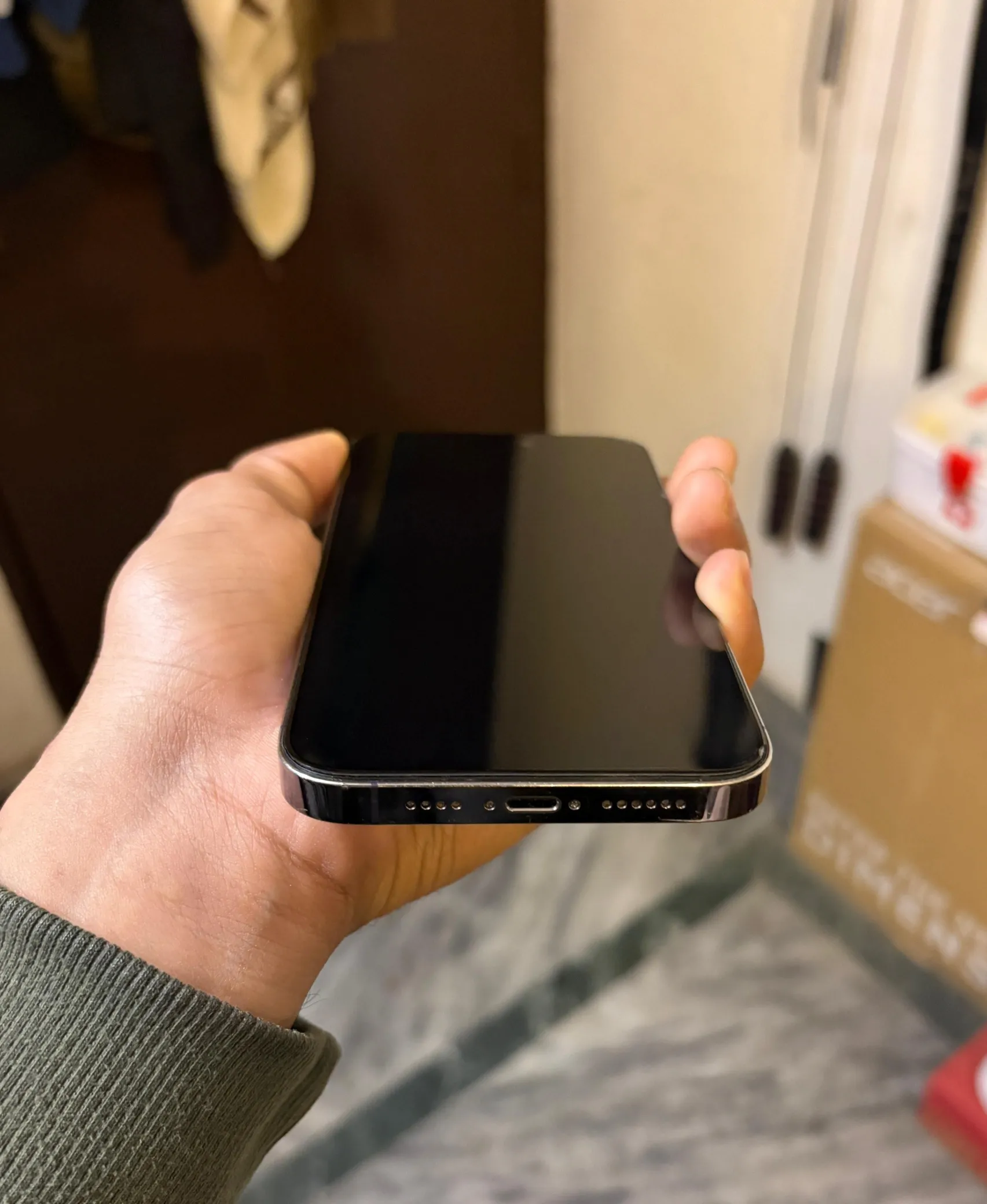 Apple Iphone 14 Pro Max Excellent Condition Deep Purple 256GB Premium Smartphone