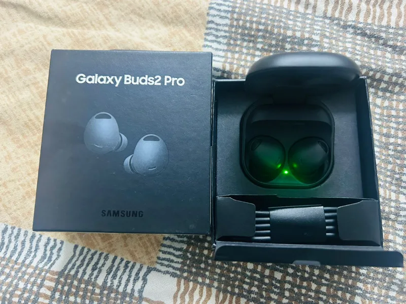 Buy used Samsung Galaxy Buds2 Pro - Used - Unisex - Wireless Earbuds - Black online on Resellpur