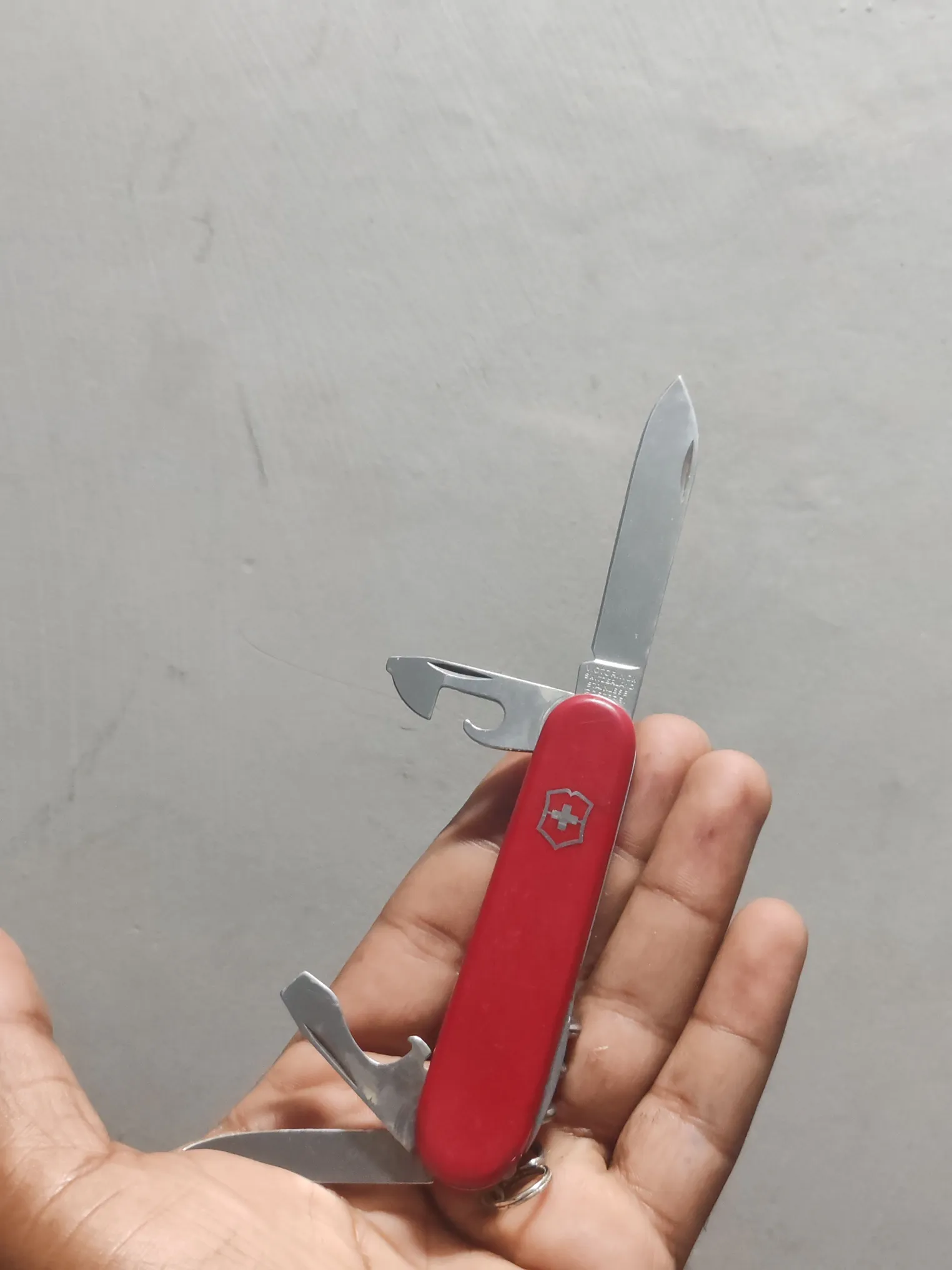 Buy used Victorinox Pre-owned Pocket Knife Red 91mm 12-in-1 Multi-tool online on Resellpur