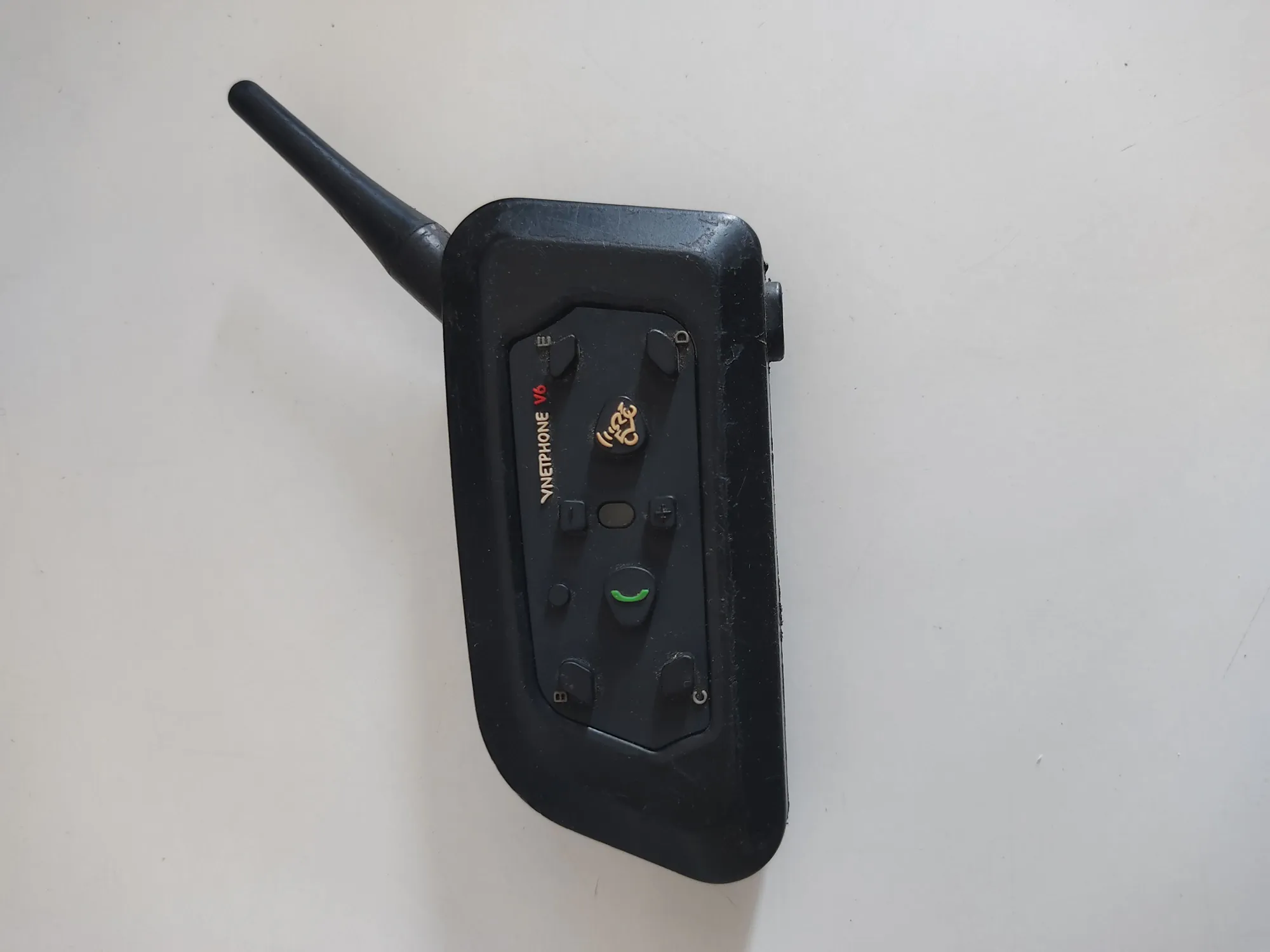 VNETPHONE V6 Intercom Helmet, Good Condition, Black, Wireless/bluetooth