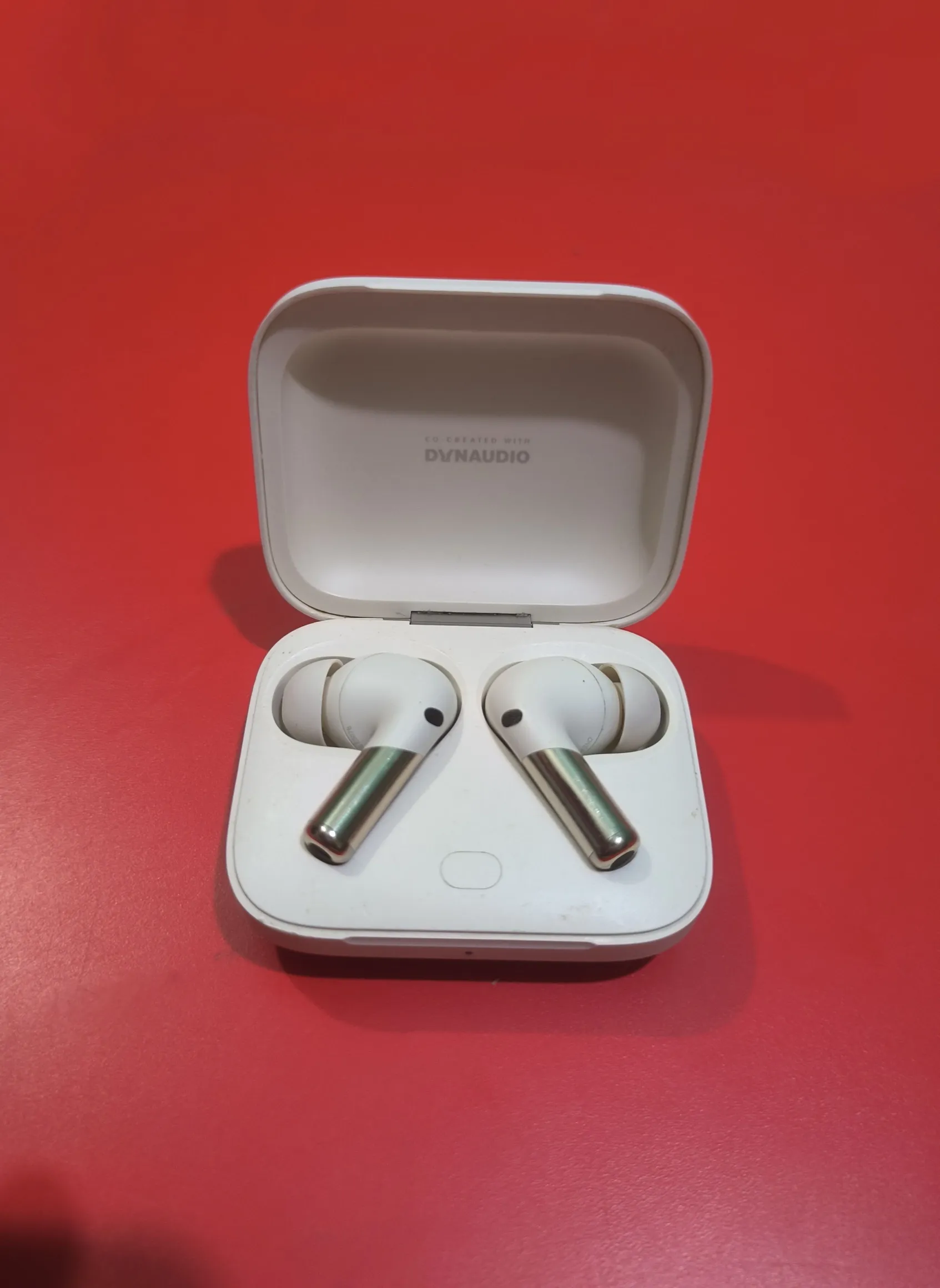 Sold second hand Oneplus Buds Pro 2R | Refurbished | Wireless Earbuds | Misty White | Up To 45db Noise Cancellation on Resellpur