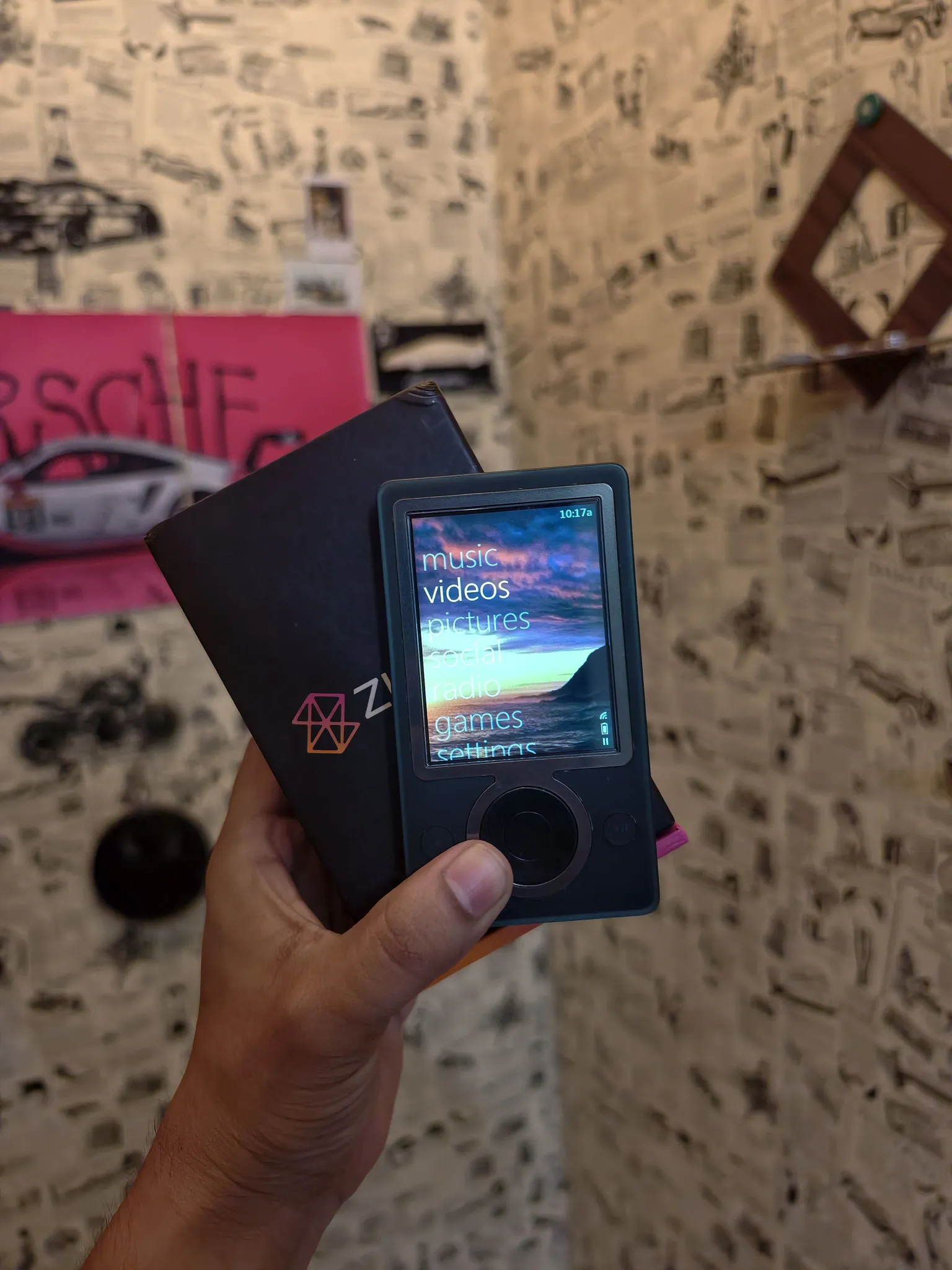 Microsoft Zune 30GB Fully Working With Charging Cable