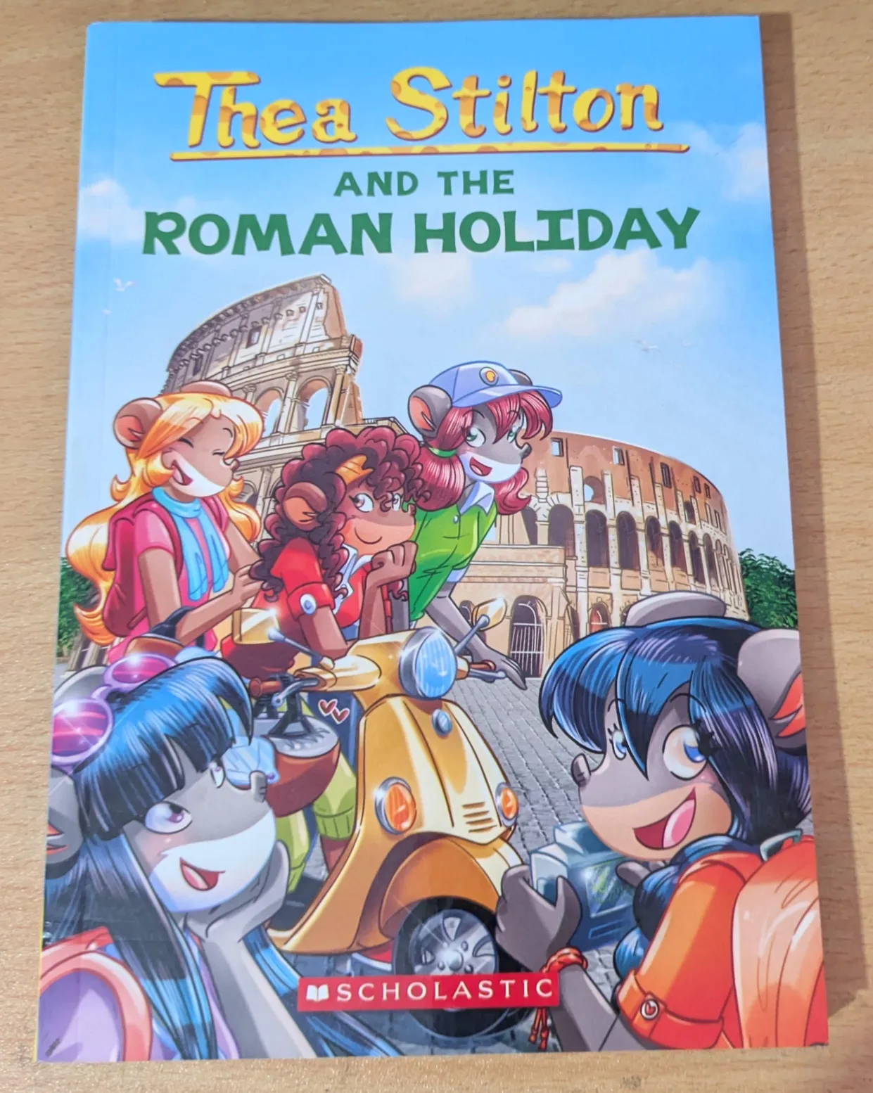 Thea Stilton Paperback English Adventure Book - Roman Holiday Edition