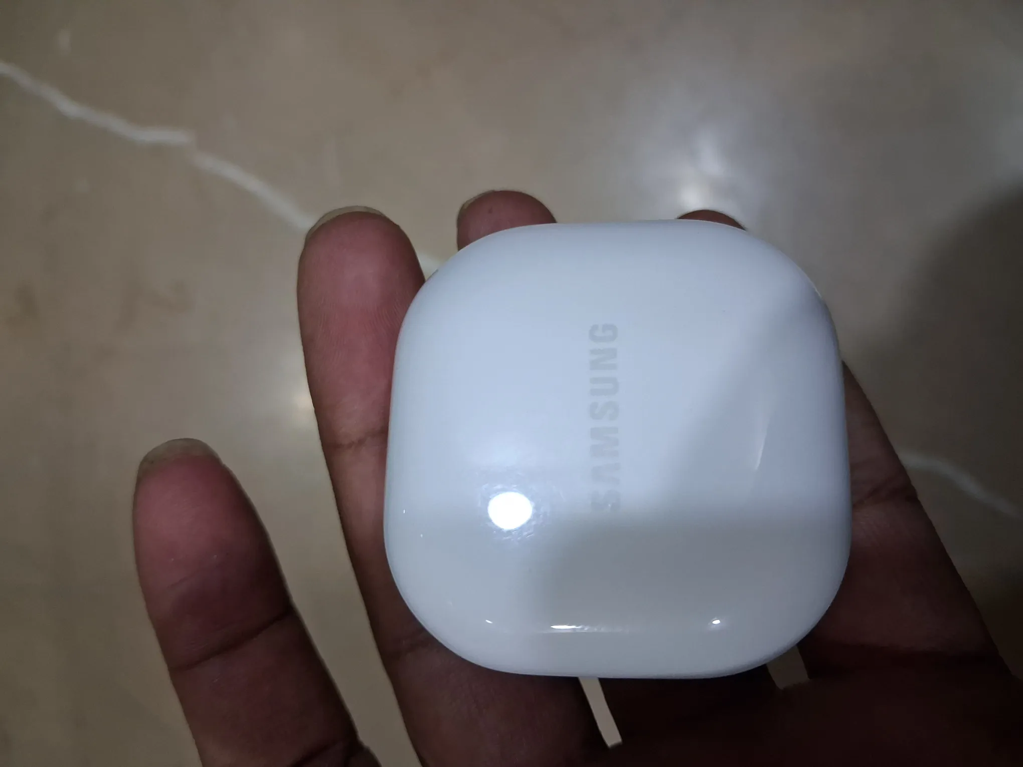 Sold second hand Samsung Galaxy Earbuds FE Like New White Wireless Earbuds on Resellpur