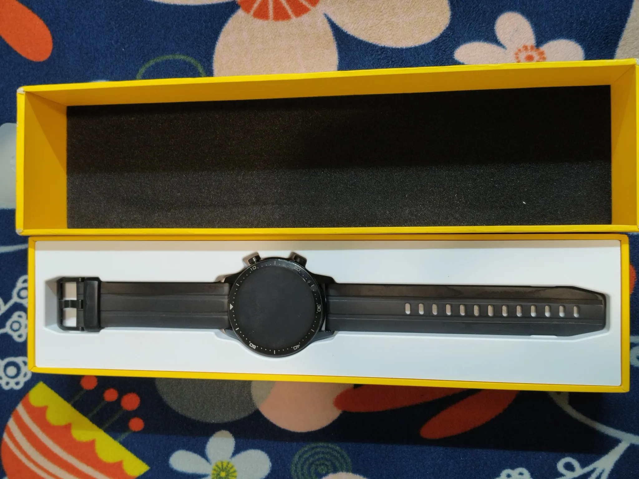 Buy used Realme watch S pro online on Resellpur