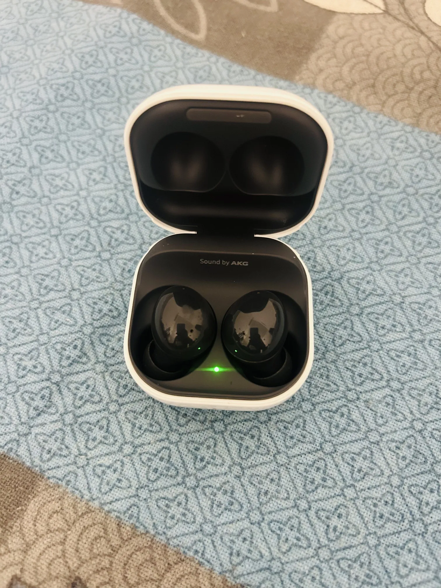Buy used Samsung Galaxy Buds2 Like New Wireless Earbuds Black online on Resellpur