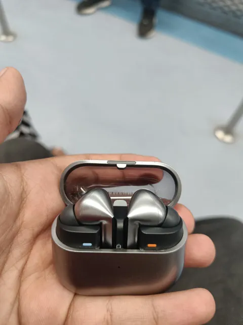 Sold second hand Samsung Buds 3 Pro True Wireless Earbuds - Like New Condition on Resellpur