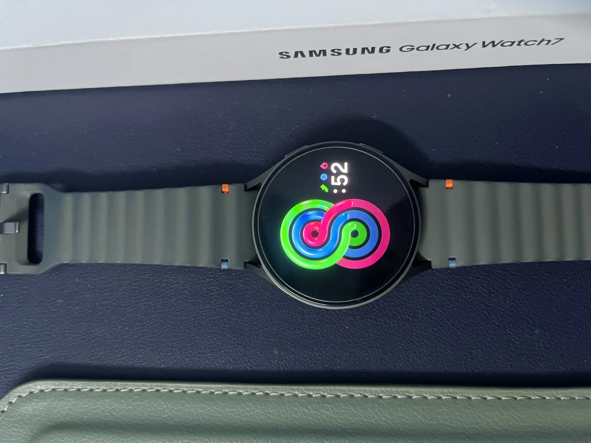 Buy used Samsung Galaxy Watch 7 44mm LTE Great Condition Green online on Resellpur