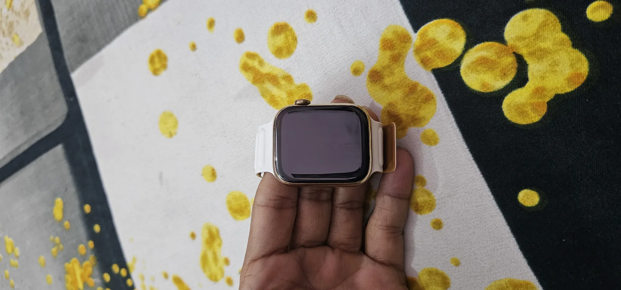 Apple Watch Series 7 Refurbished 45mm Cellular Stainless Steel Black/white Rubber Strap