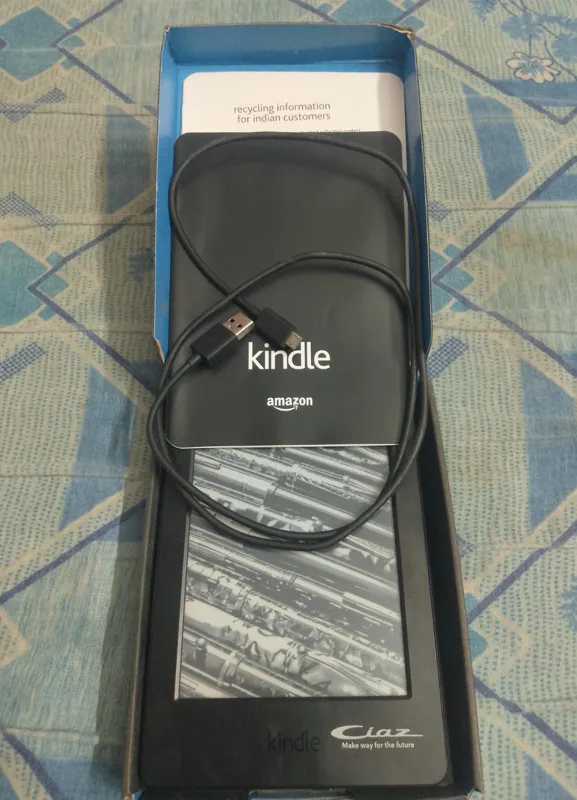 Buy used Kindle 7th Gen E-reader Black Like New With Original Box online on Resellpur