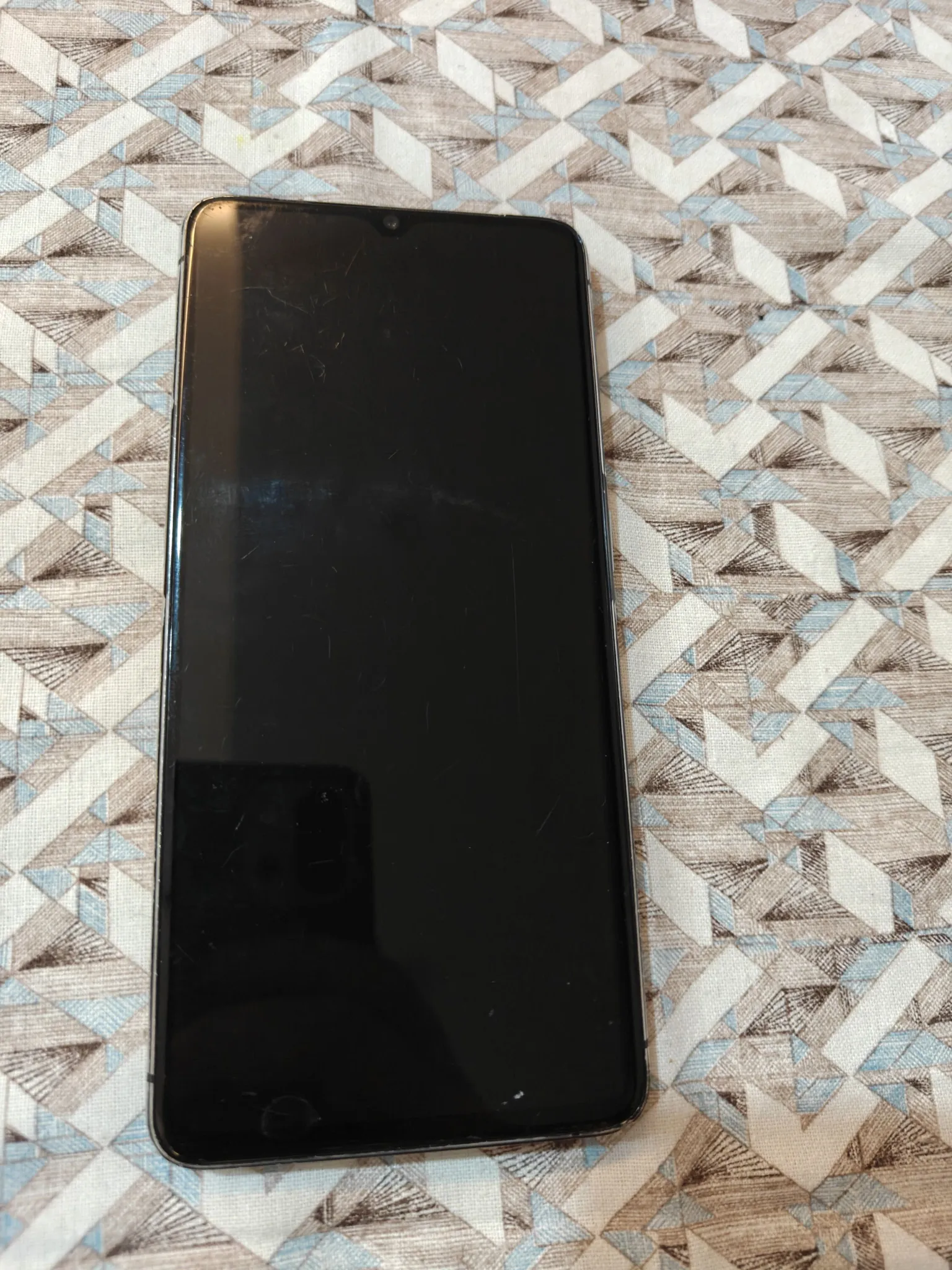 Sold second hand Realme X2 Pro Used Smartphone White 128GB 8GB RAM Display Needs Replacement on Resellpur