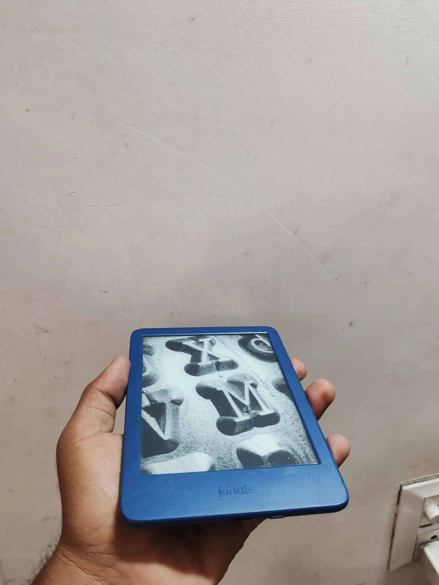 Amazon Kindle (11th Gen) 16GB Denim Blue - Preloved Kindle- Deal- Night Mode