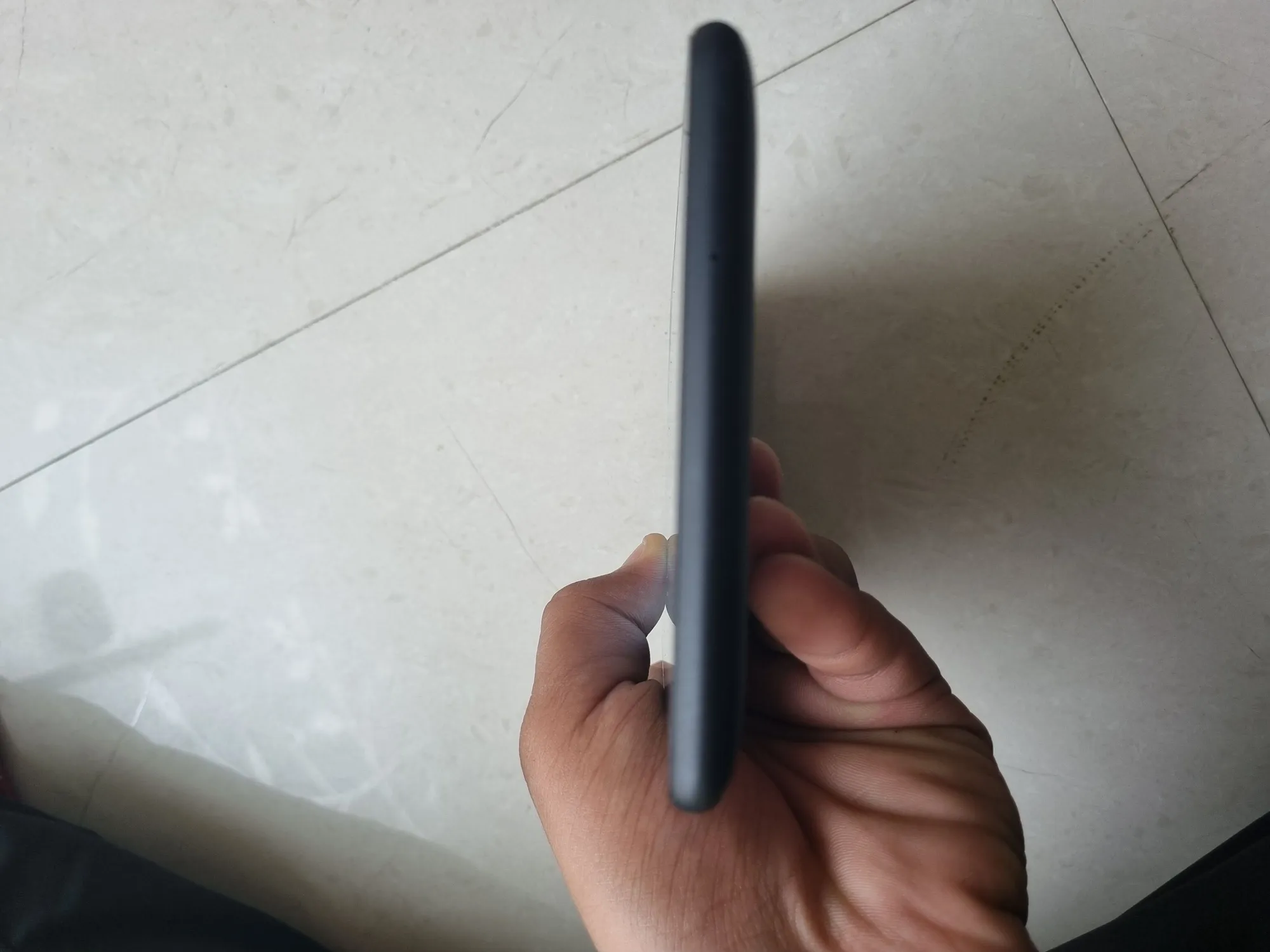 Sold second hand Lenovo TB-7104F Tablet 7-inch 2GB RAM 16GB Wifi Android 8.1 on Resellpur