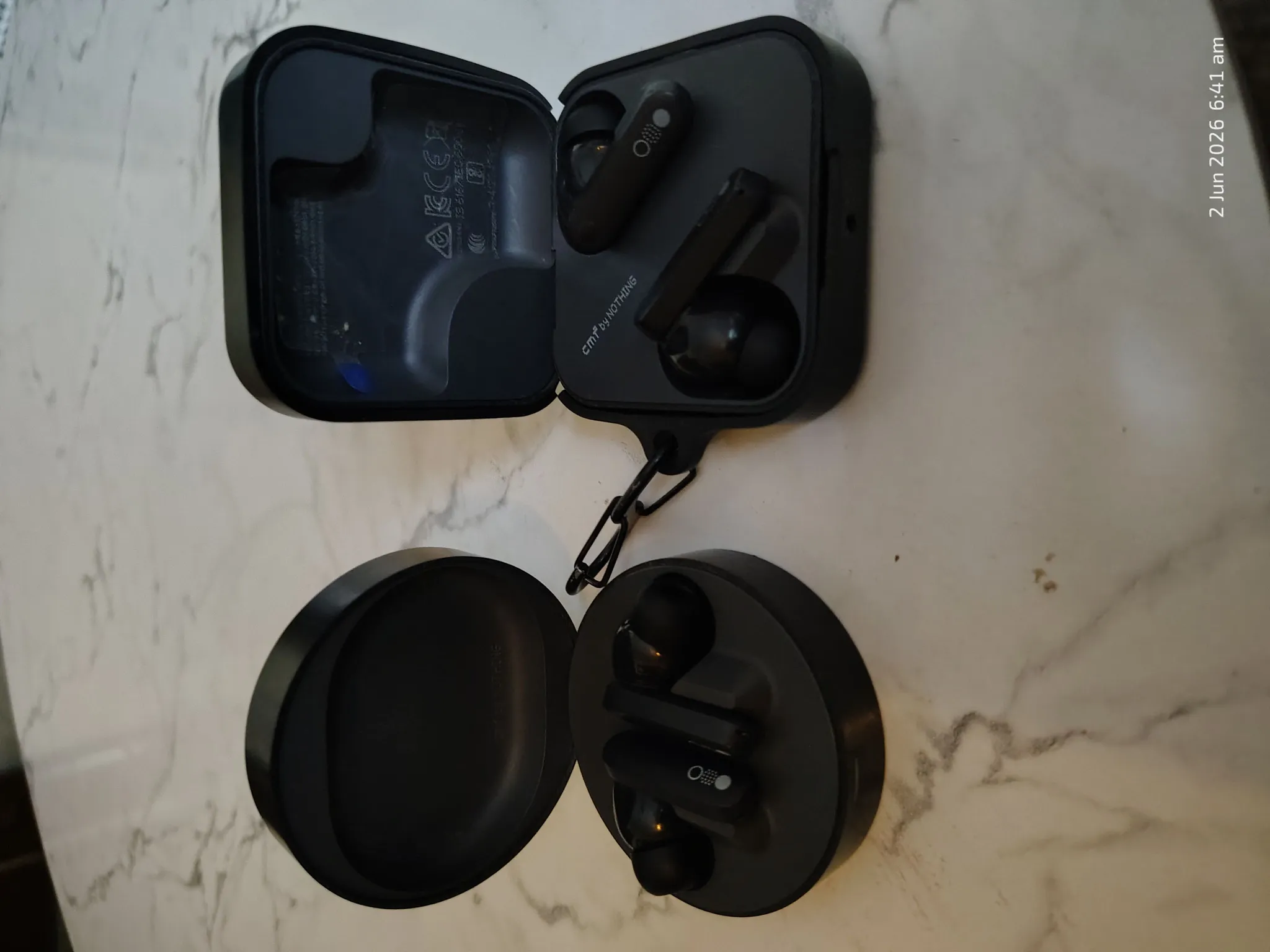 Buy used Nothing Earbuds Pro And Standard Set Of 2 Like New Black online on Resellpur