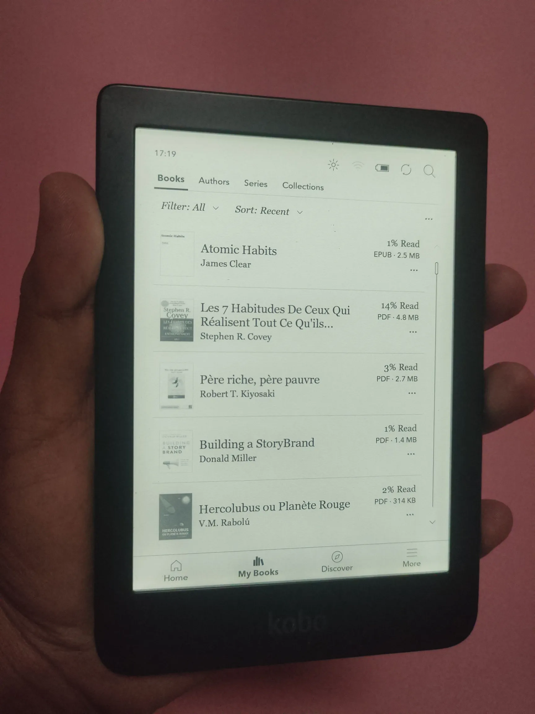 Buy used Kobo Clara HD Very Good Condition 8GB Black Ereader With Night Reading Feature online on Resellpur
