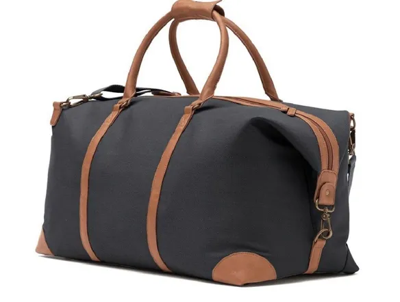 VINGA New Unused Duffle Bag Black With Brown Accents Under 2 Kg