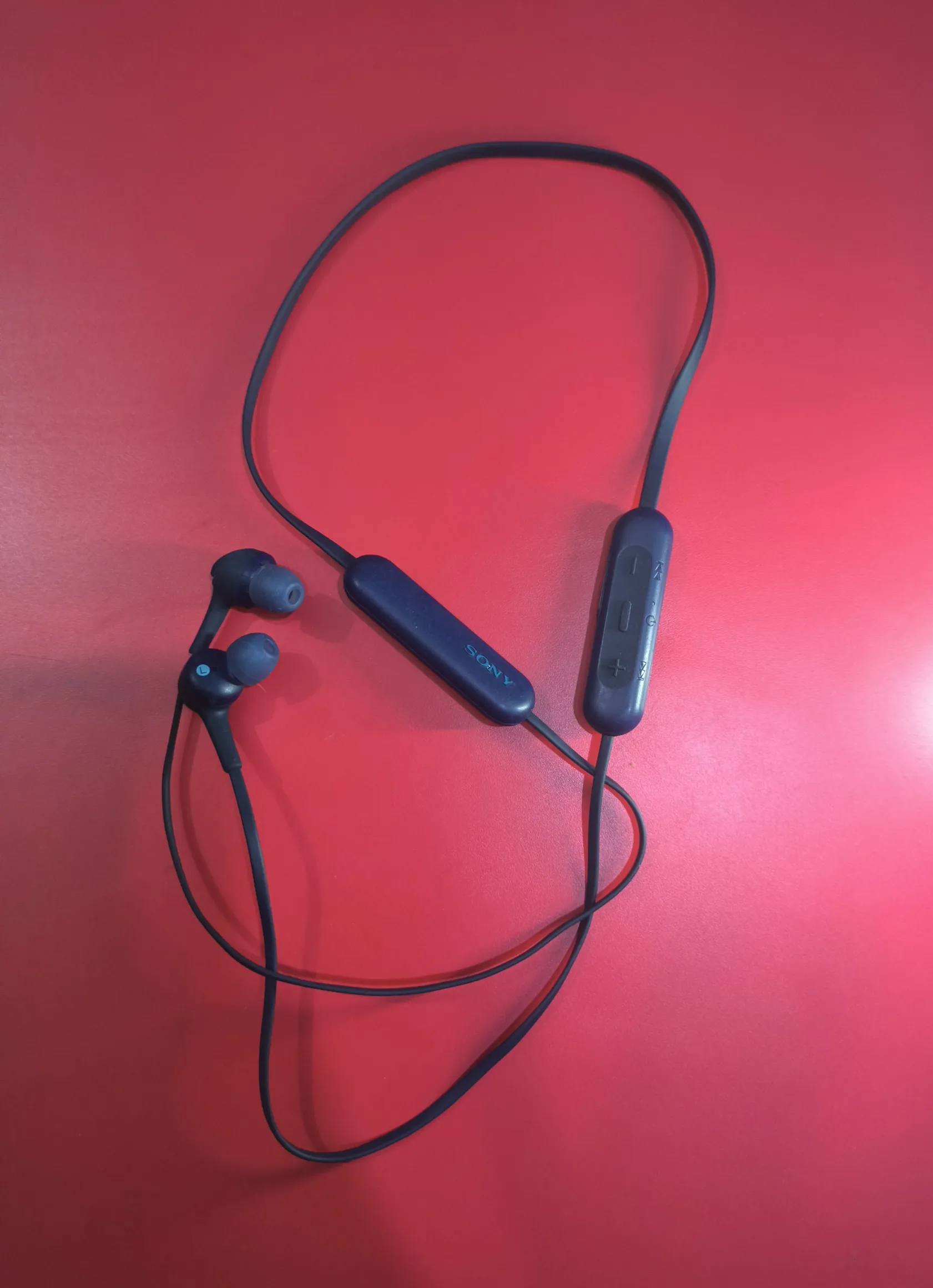 Buy used Sony WI-XB400 Wireless Neckband Headphones, Dark Blue, Good Condition online on Resellpur