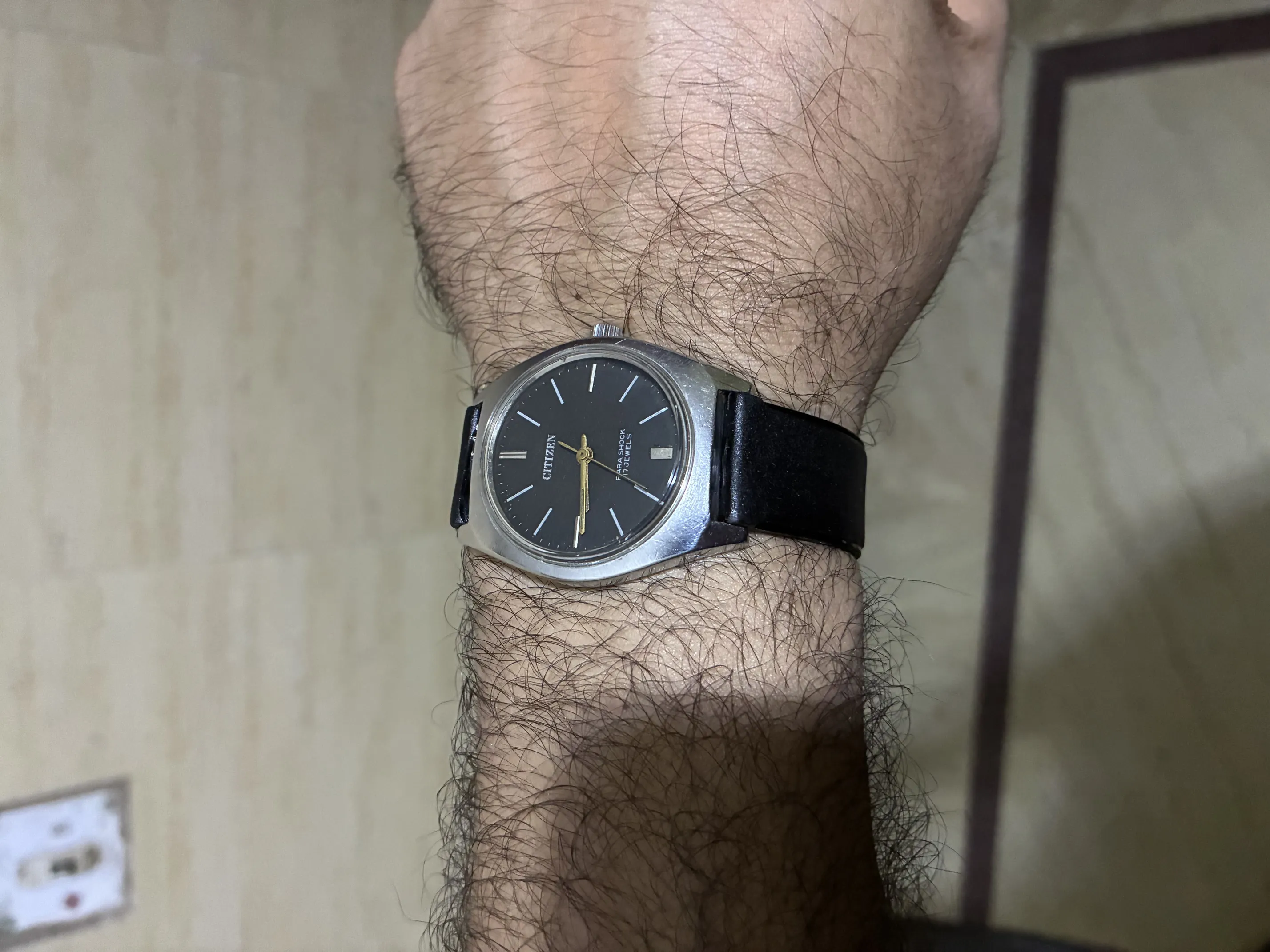Buy used Citizen Mechanical Watch Vintage Men's Wristwatch Black Silver Good online on Resellpur