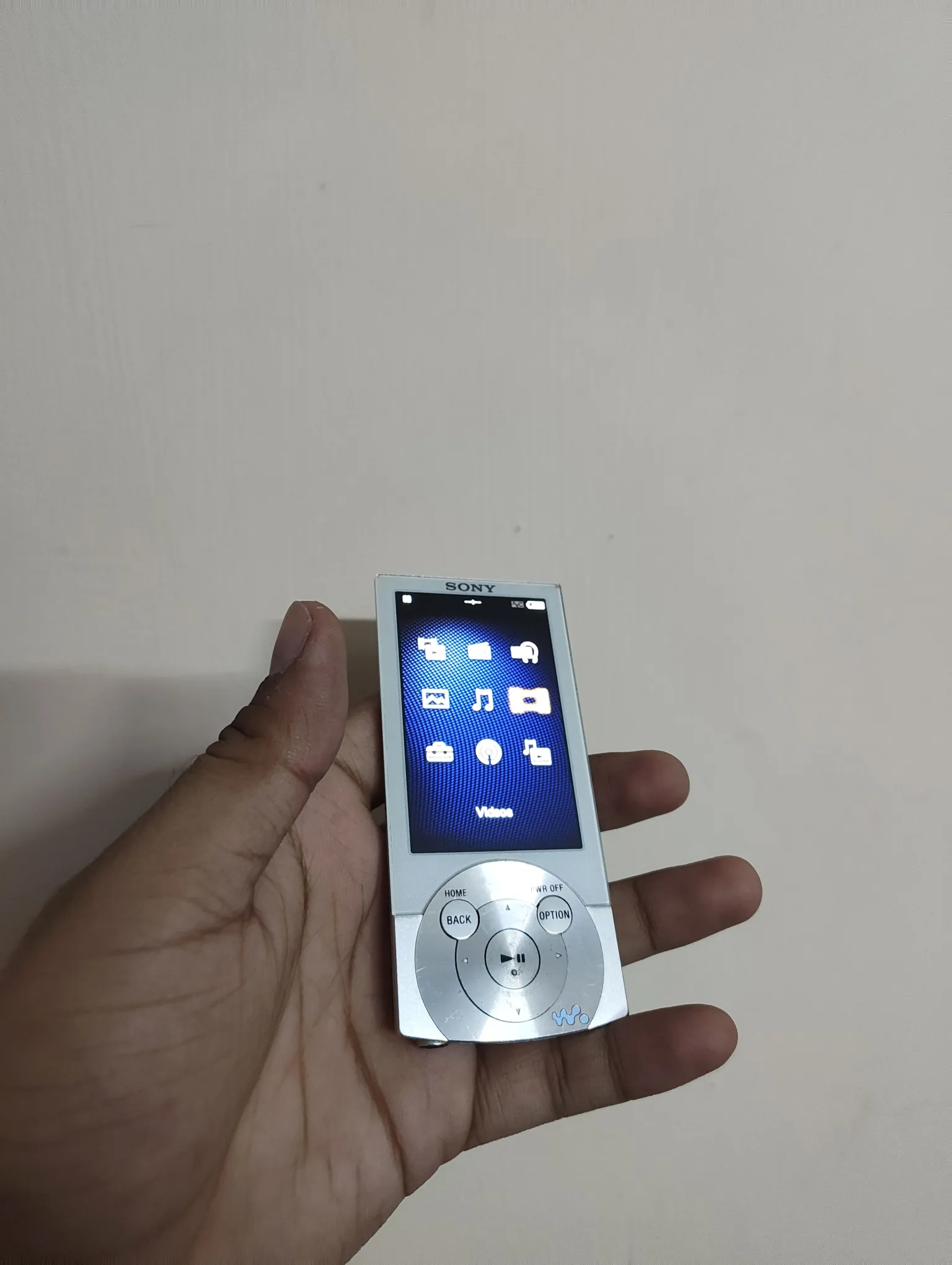 Buy used Sony Walkman NWZ-A844 OLED Digital Media Player Silver online on Resellpur