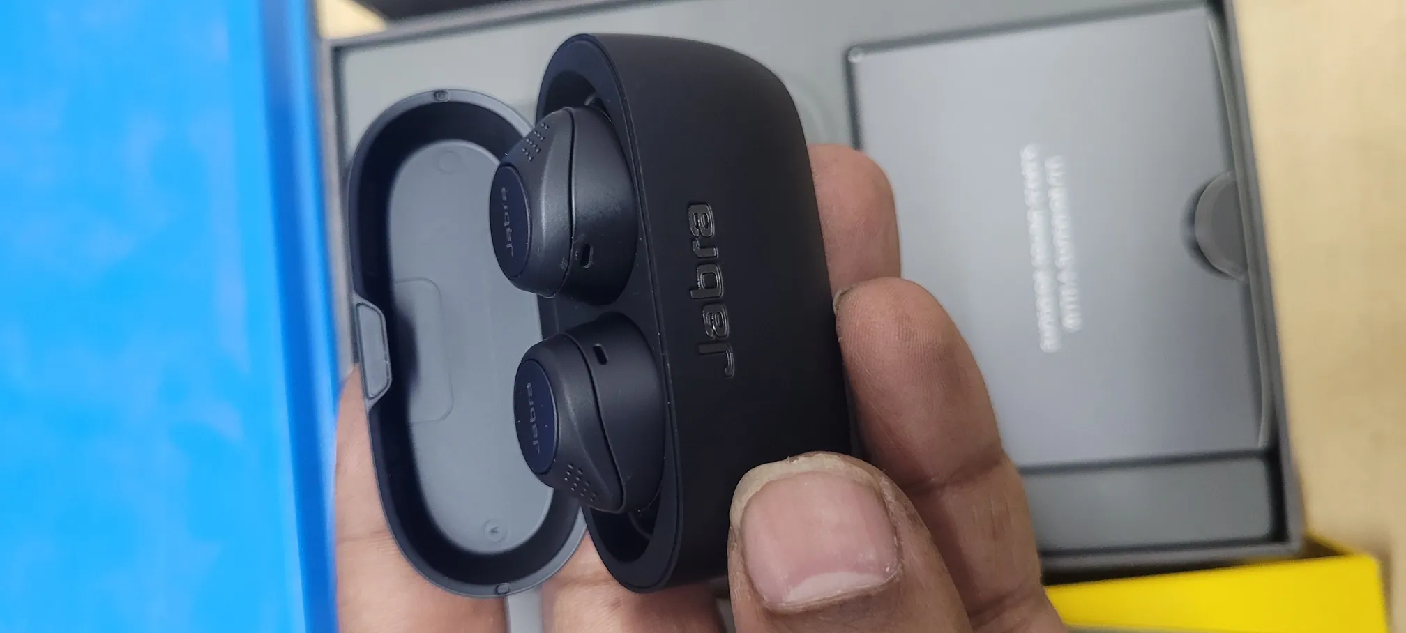 Buy used Jabra Elite 75t Black Wireless Earbuds New Open Box online on Resellpur