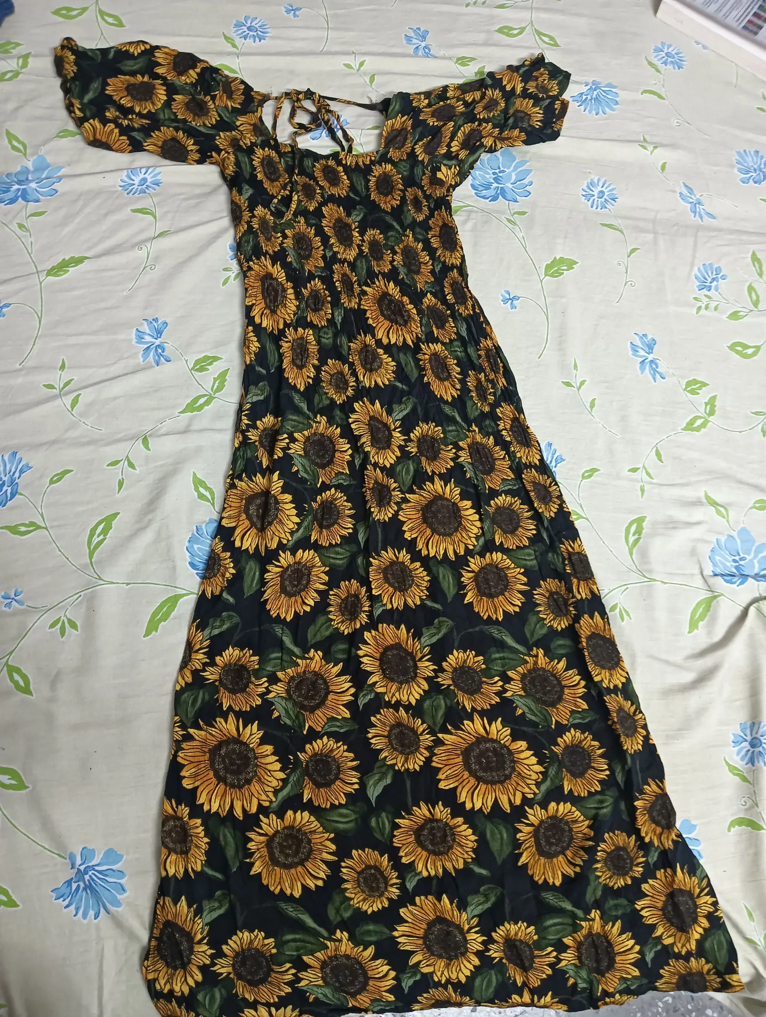 Chic Women's Medium Stretchable Sunflower Aline Maxi Dress