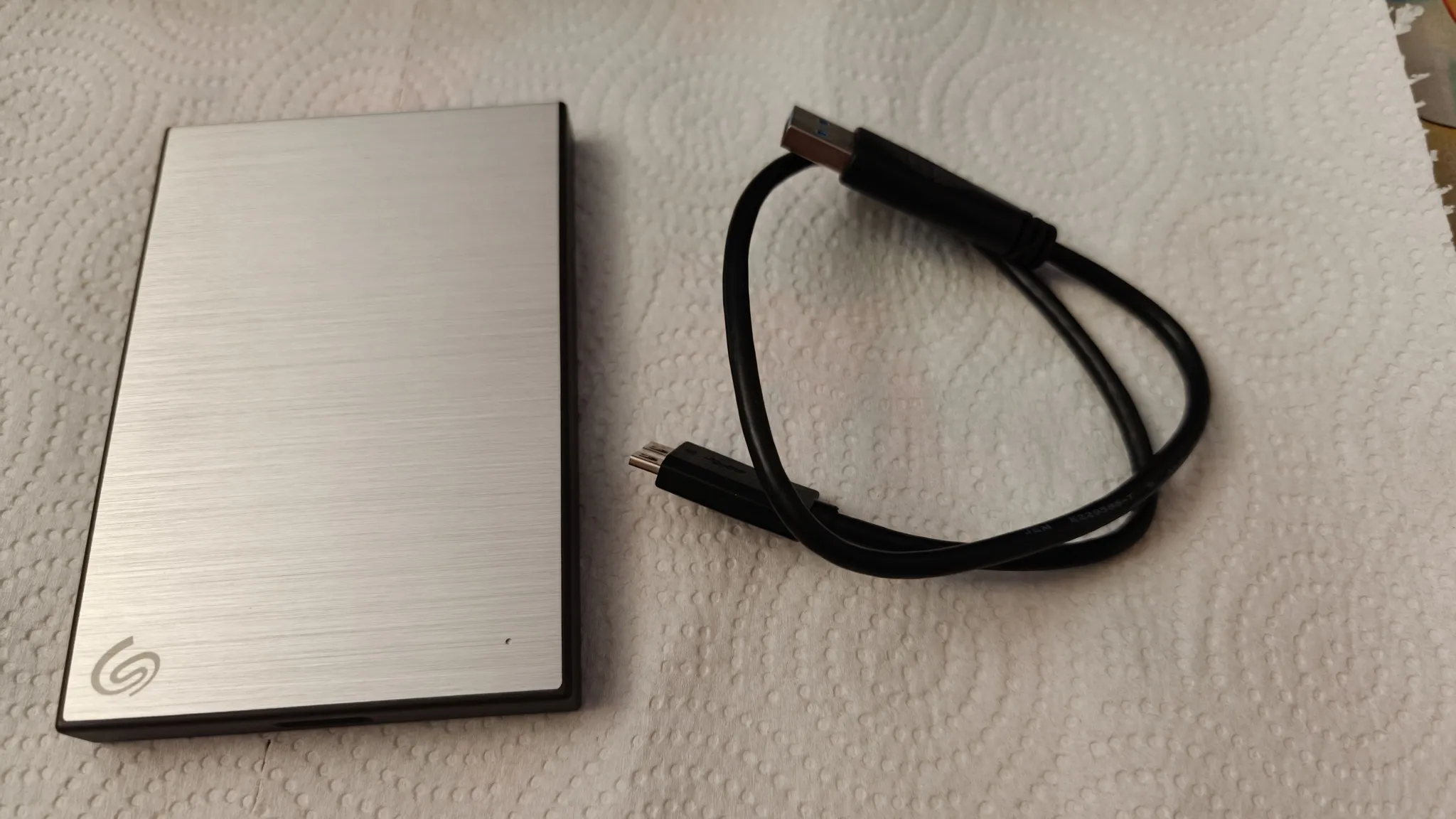 Buy used Seagate 1TB Portable Hard Drive - Mint Condition - Silver - Password Protection online on Resellpur