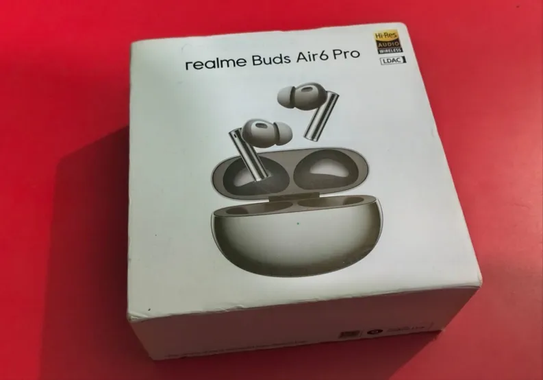 Sold second hand Realme Buds Air 6 Pro 50db ANC Hi-res Wireless Earbuds Metallic Grey on Resellpur
