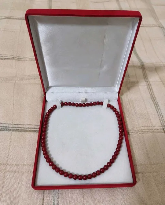 Red Coral Pearl Beaded Necklace, New, Unworn