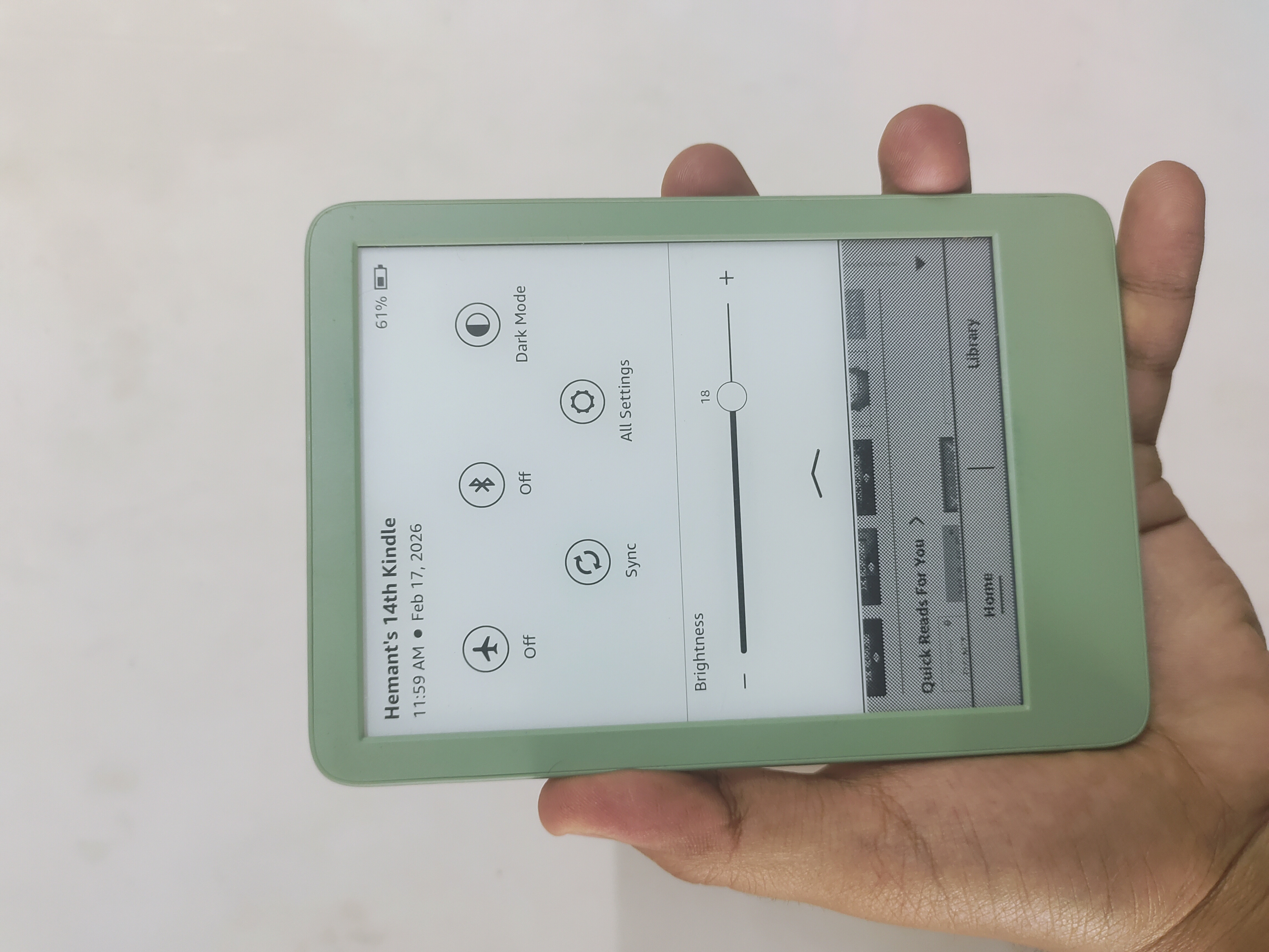 Buy Used Kindle 11th Gen 2024 Mint Condition Green E-reader