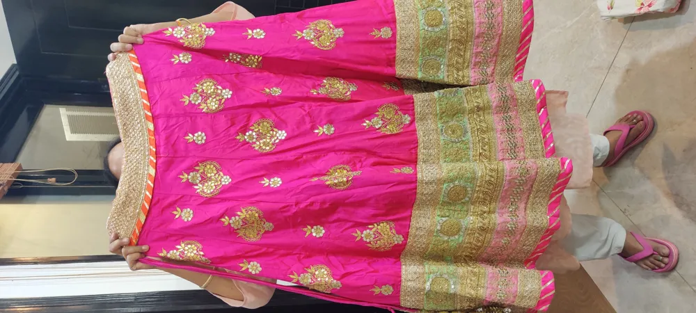 Elegant Women's Large Stretchable Lehenga Set With Blouse & Dupatta