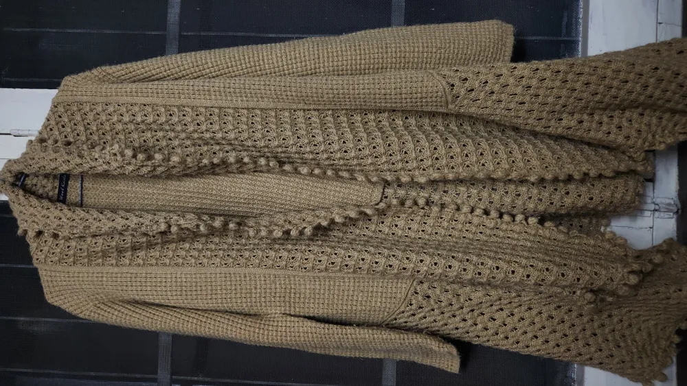 Classic Women's M/L Woolen Shrug - Elegant & Cozy