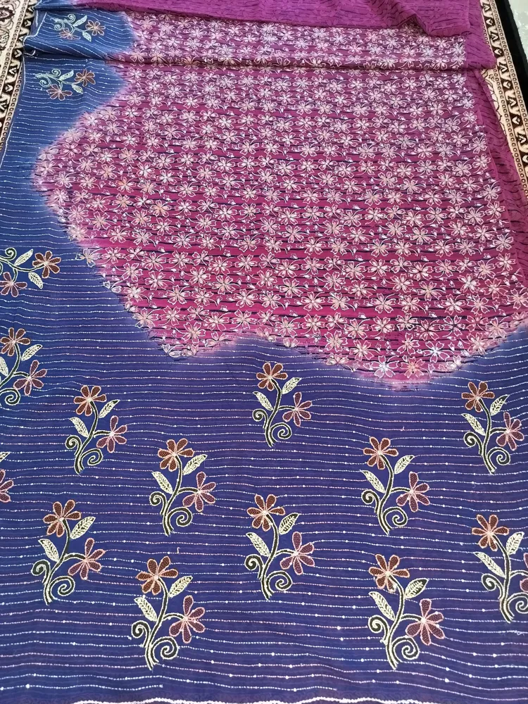 Preloved Pure Georgette Saree In Deep Blue And Pink With Hand Embroidery - Free Size