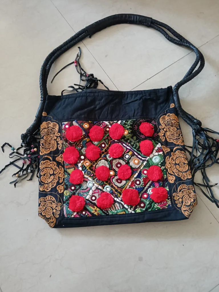 Top UK Brand Unused Women's Leather Bag Black With Colorful Embroidery