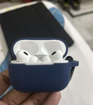 Apple Airpods Pro 2 Used White With ANC And Type C Port