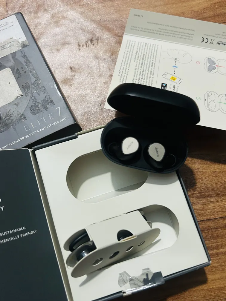 Jabra Elite 7 Pro Refurbished Wireless Earbuds Black Like New