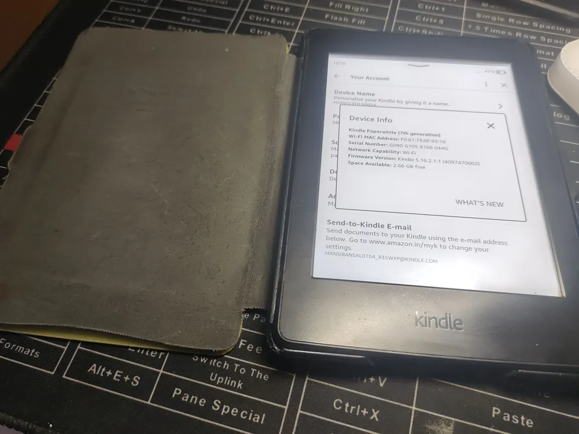 Kindle Paperwhite 7th Gen Very Good Condition Black