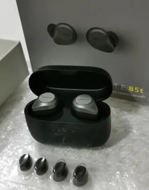 Jabra Elite 85t Refurbished True Wireless Earbuds Black Active Noise Cancelling