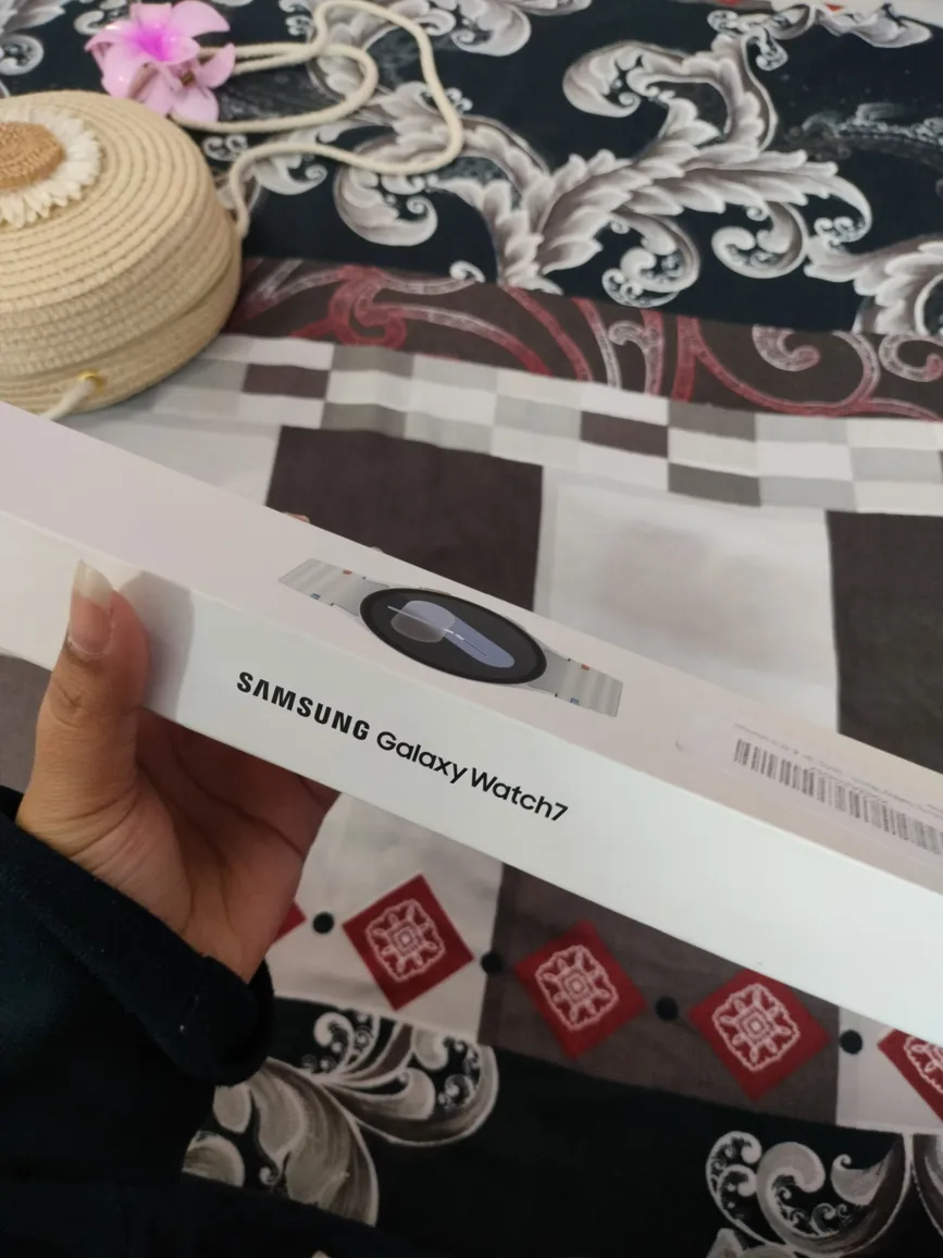 Samsung Galaxy Watch 7 With SPO2, BP & ECG Monitoring