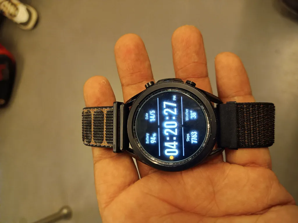 Samsung Watch 3 Good Condition Unisex Smartwatch Black Bluetooth + Wi-fi