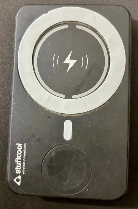 Stuffcool Wireless Power Bank Magsafe Iphone Apple Watch Charger Black