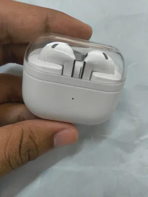 Samsung Galaxy Buds3 - Used - Unisex - Earbuds - White - - AI Sound Customization