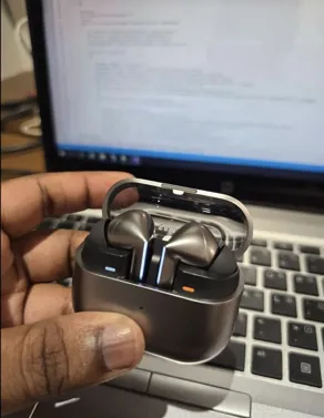 Samsung Galaxy Buds3 Pro - Used - Unisex - Earbuds - Gray - - Excellent Sound Quality