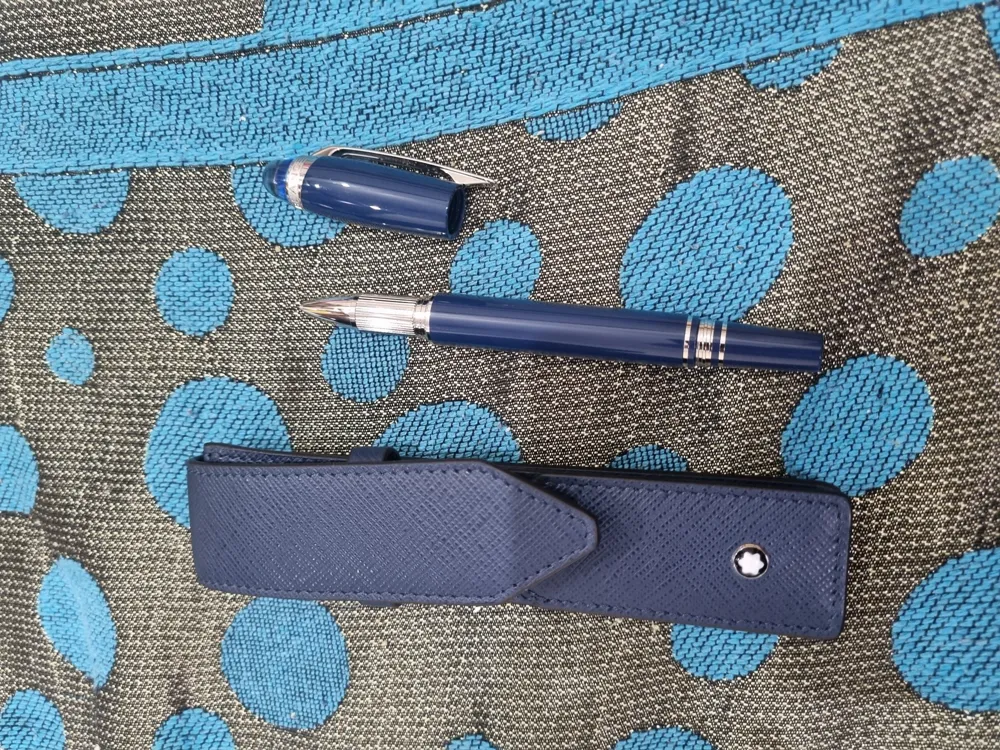 Montblanc Starwalker Blue Limited Edition Fountain Pen 14KT Gold Nib