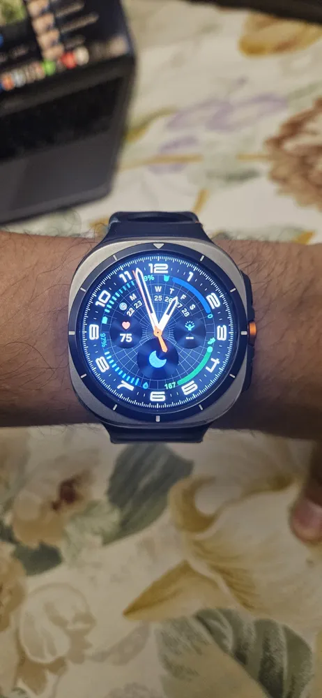 Samsung Galaxy Watch Ultra Mint Condition GPS Bluetooth Esim Grey 2024