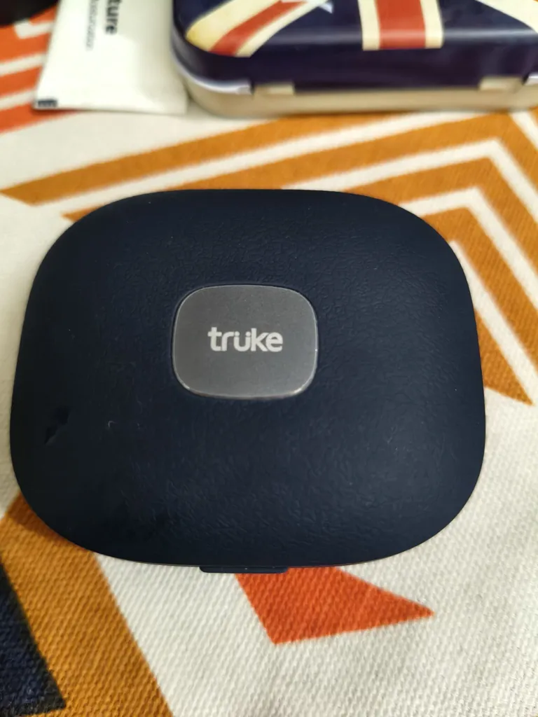 Truke Used Wireless Earbuds Case Navy Blue