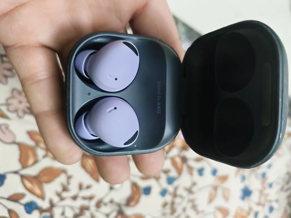 Samsung Galaxy Buds 2 Pro - Used - Wireless Earbuds - Purple