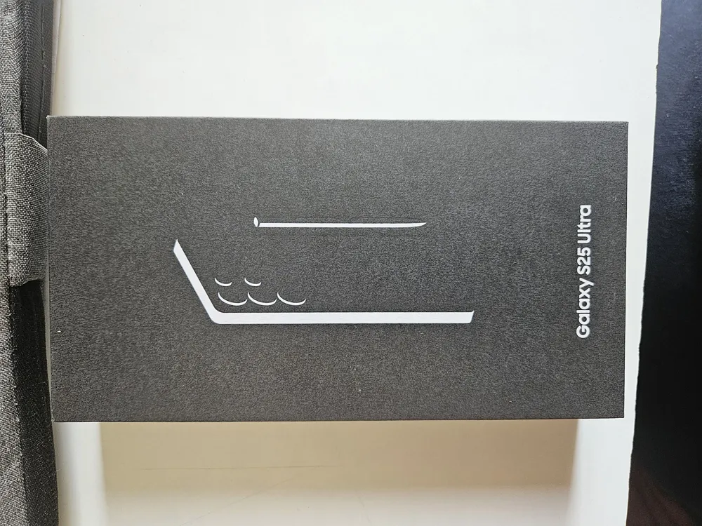 Samsung Galaxy S25 Ultra Like New Dark Grey 256GB