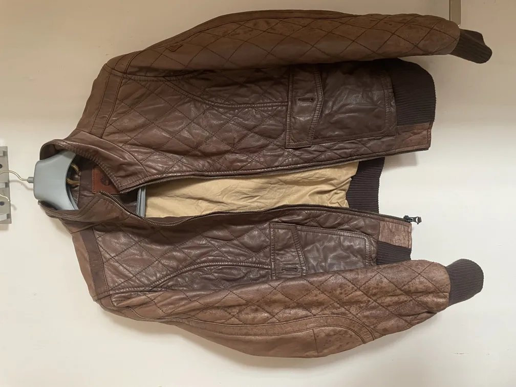 Timberland Vintage Bomber Jacket M/L Brown Leather Distress